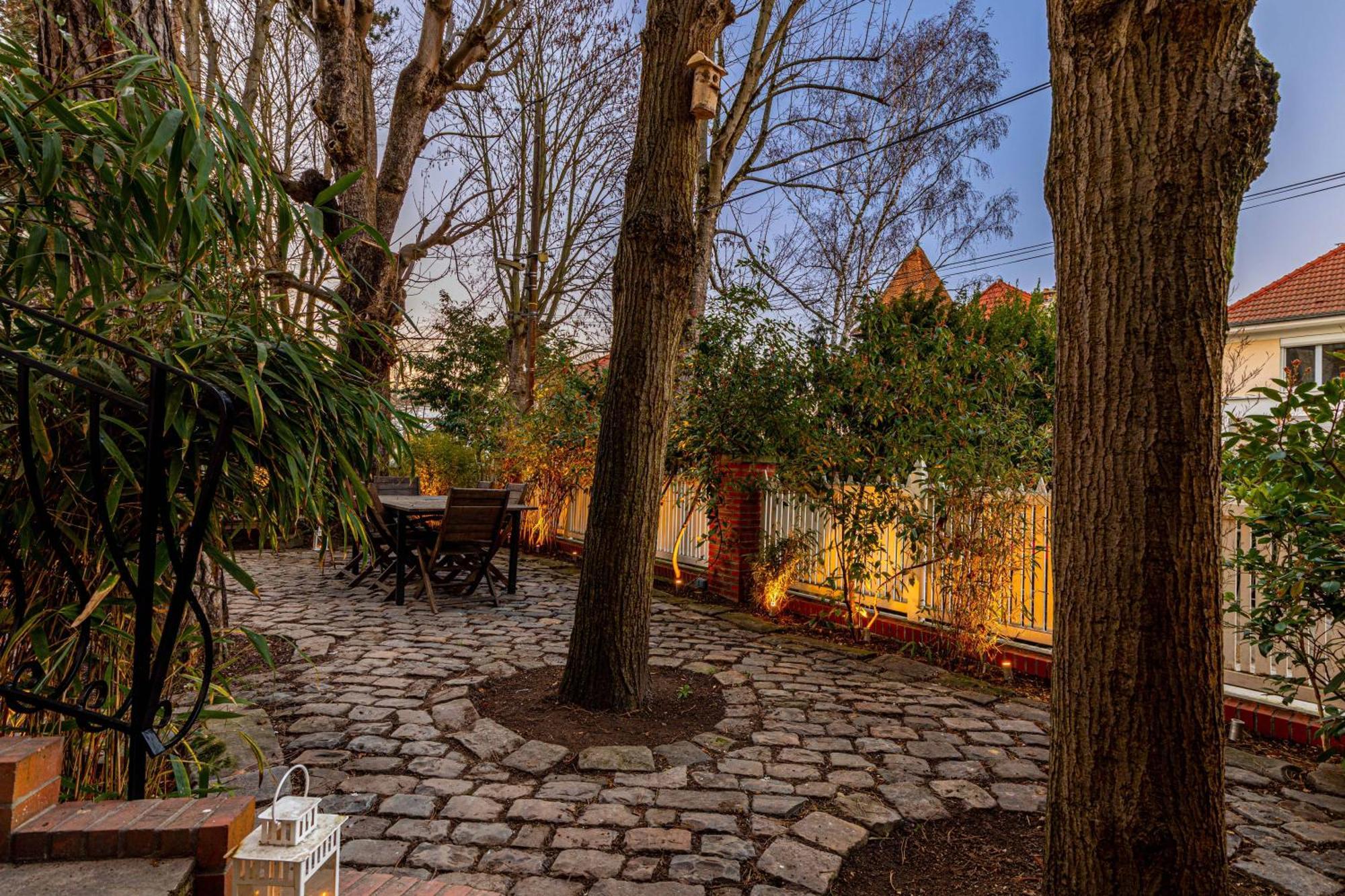 Art & Curiosity Cabinet Style Appartement With Paris View, Villa Des Ammonites Meudon Dış mekan fotoğraf